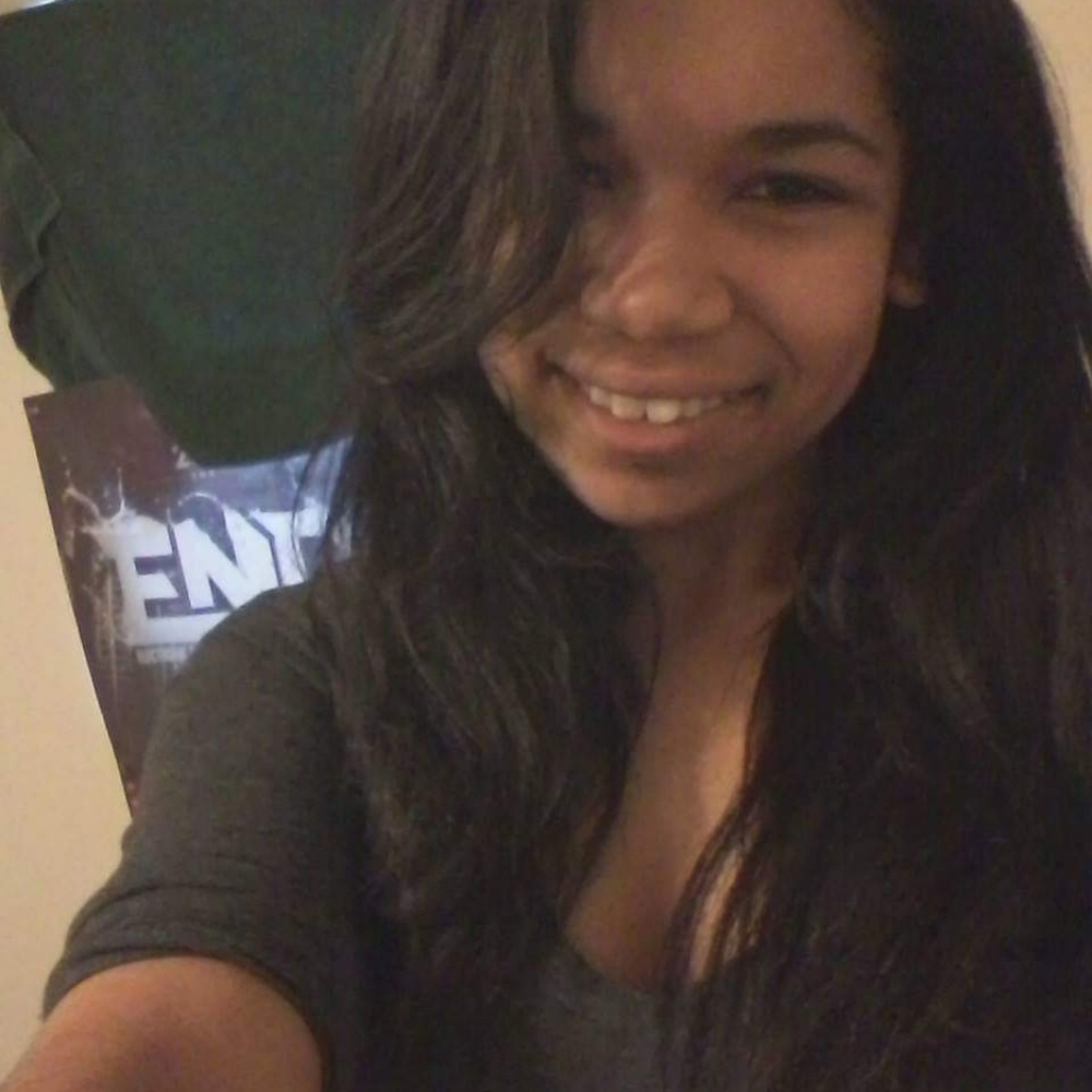 Meet your Posher, Serina